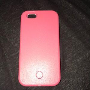 SELFIE LIGHTING CASE !